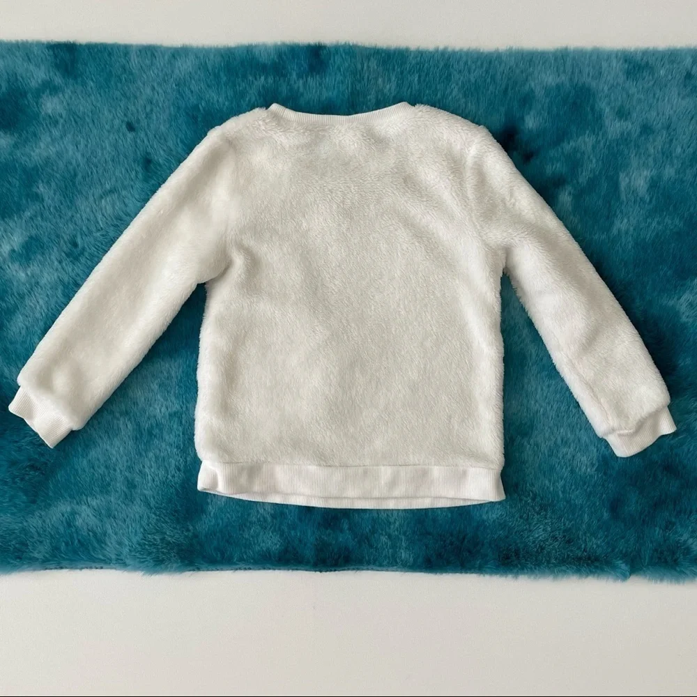 OshKosh B’gosh Toddler Girl Sequin Fuzzy Sweater Size 2T